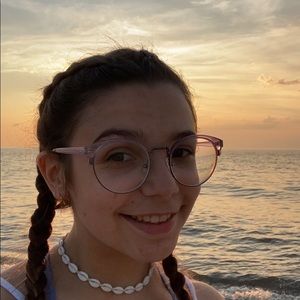 Meet your Posher, Grace